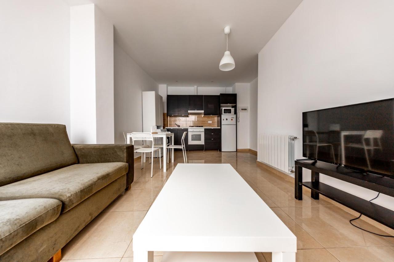 Fun Building Flats By Homeabout Málaga Exterior foto