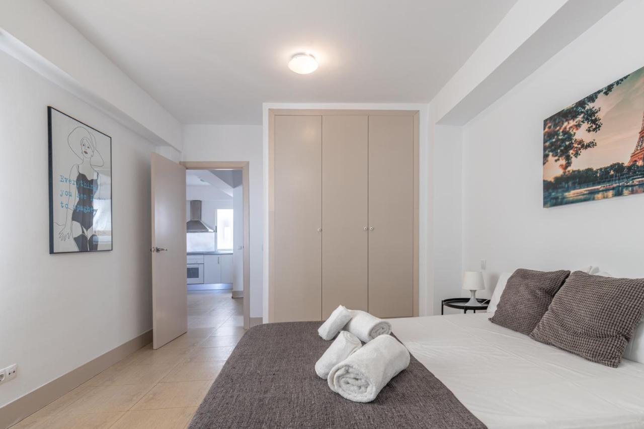 Fun Building Flats By Homeabout Málaga Exterior foto